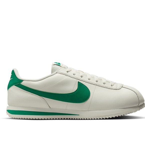 Nike Cortez Stadium Green Sneakers - Picture 4 of 12